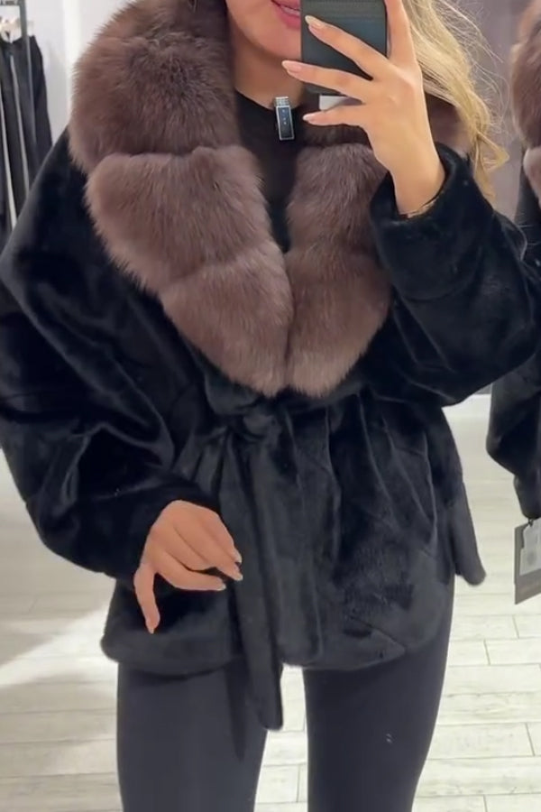 Women Elegant Fur Collar Plush Lace-up Batwing Sleeve Warm Coat