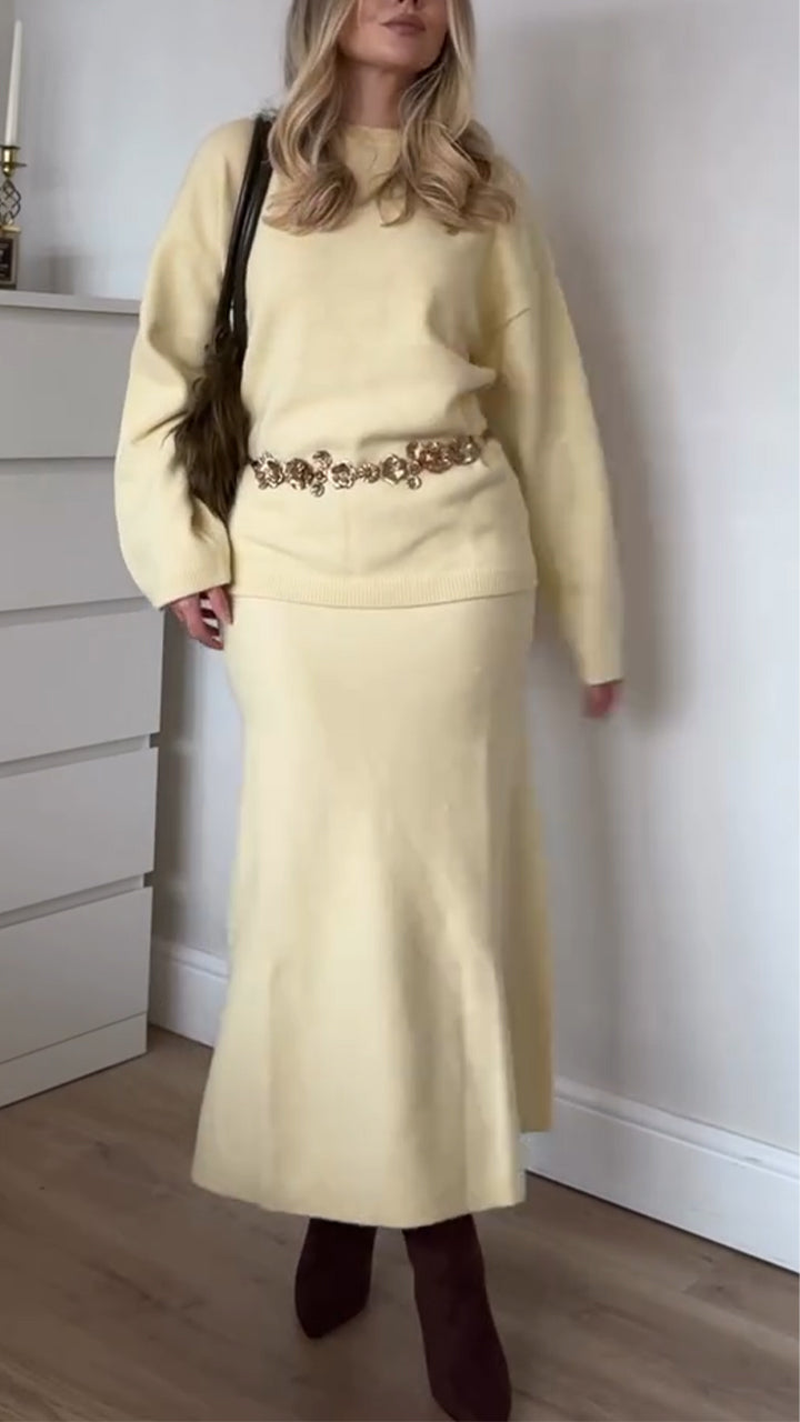 Women Round Neck Solid Color Elegant Casual Knitted Suit