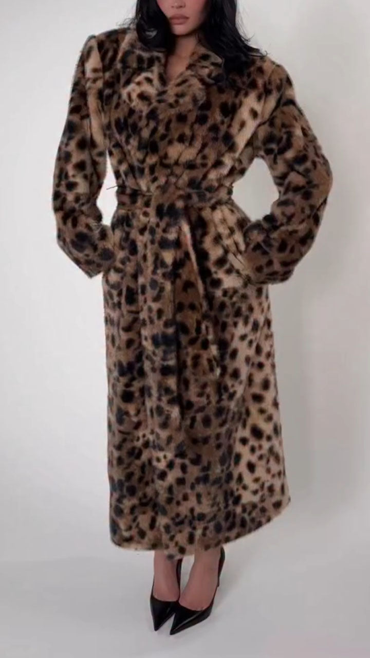 Women Collar Leopard Print Temperament and Casual Plush Coat