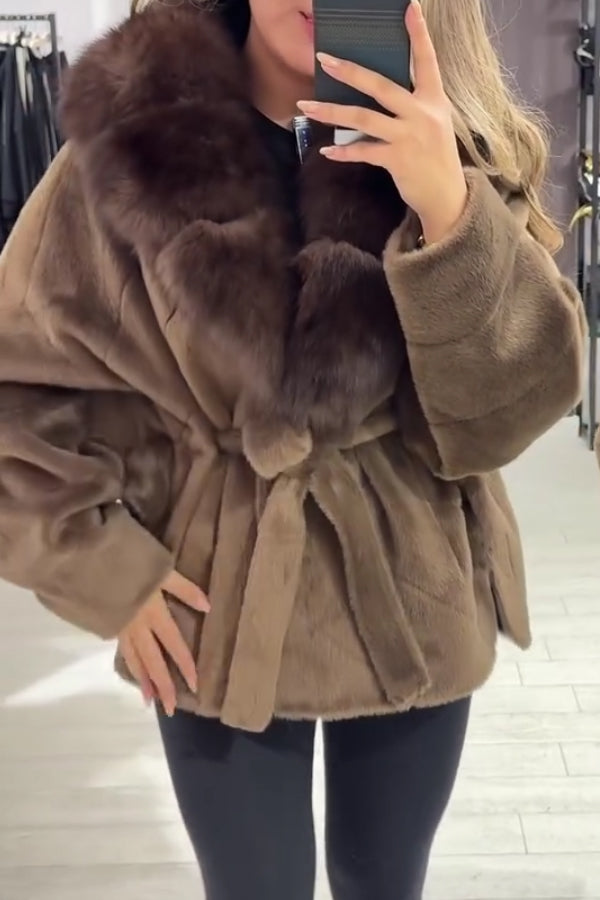 Women Elegant Fur Collar Plush Lace-up Batwing Sleeve Warm Coat